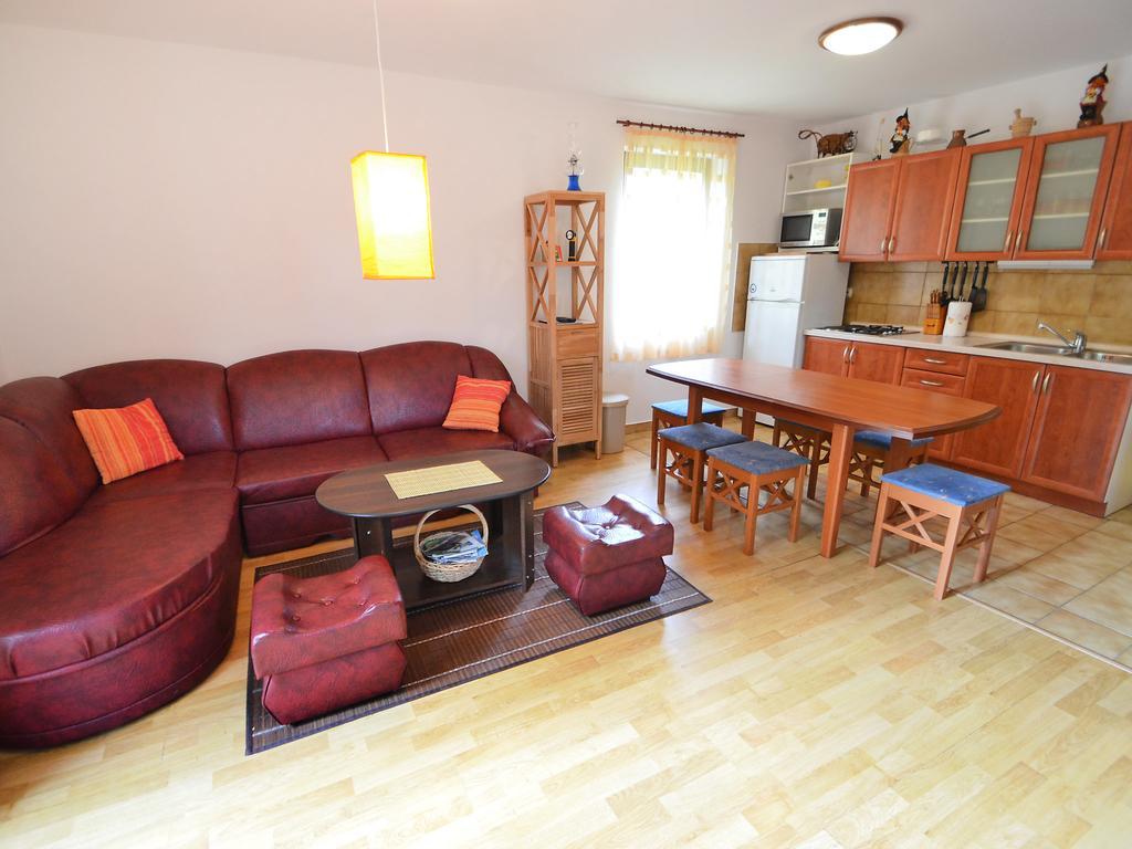 Holiday Home Coprnicka Hisa Skrad Esterno foto