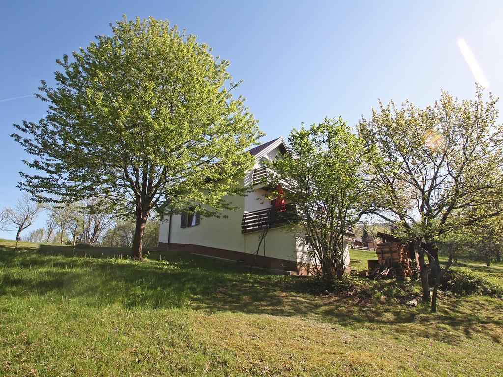 Holiday Home Coprnicka Hisa Skrad Esterno foto