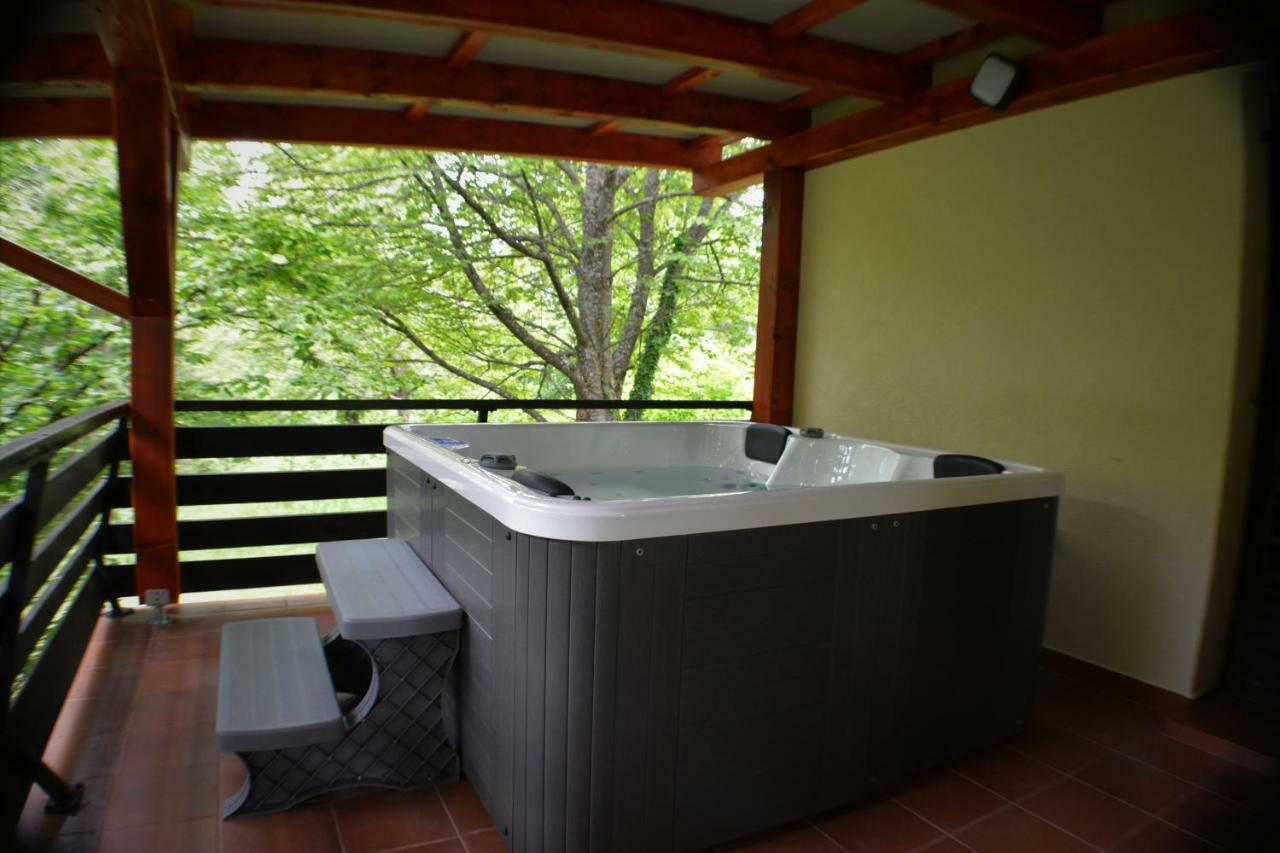 Holiday Home Coprnicka Hisa Skrad Esterno foto