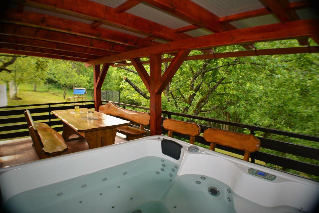 Holiday Home Coprnicka Hisa Skrad Esterno foto